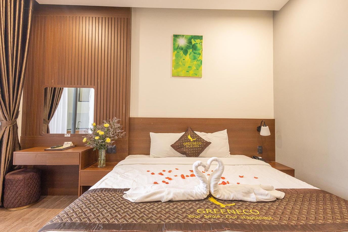 Greeneco Da Lat Hotel - Khach San Green Eco ดาลัด ภายนอก รูปภาพ